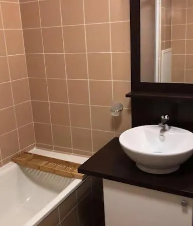 Au Bout Du Bois Piscine Sauna Hammam Accessible En Saison Et Le Accessible Toute L Annee Les Deserts (Savoie)